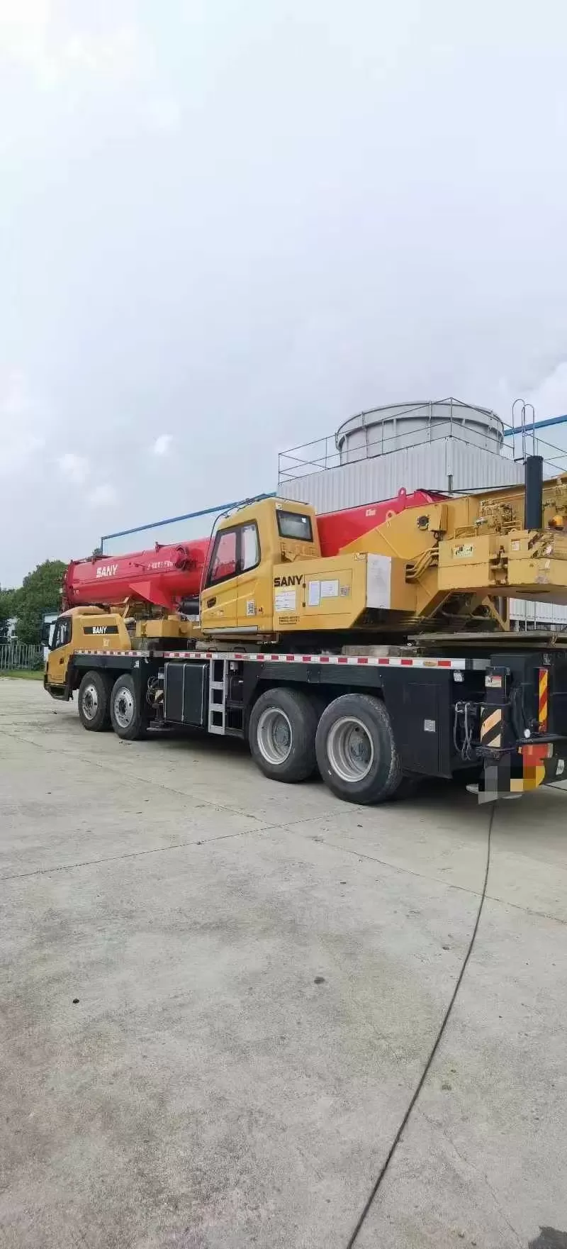 машина за подигнување на камионски кран кран на тркала користен кран sany 55t stc550t6 од 2020 година