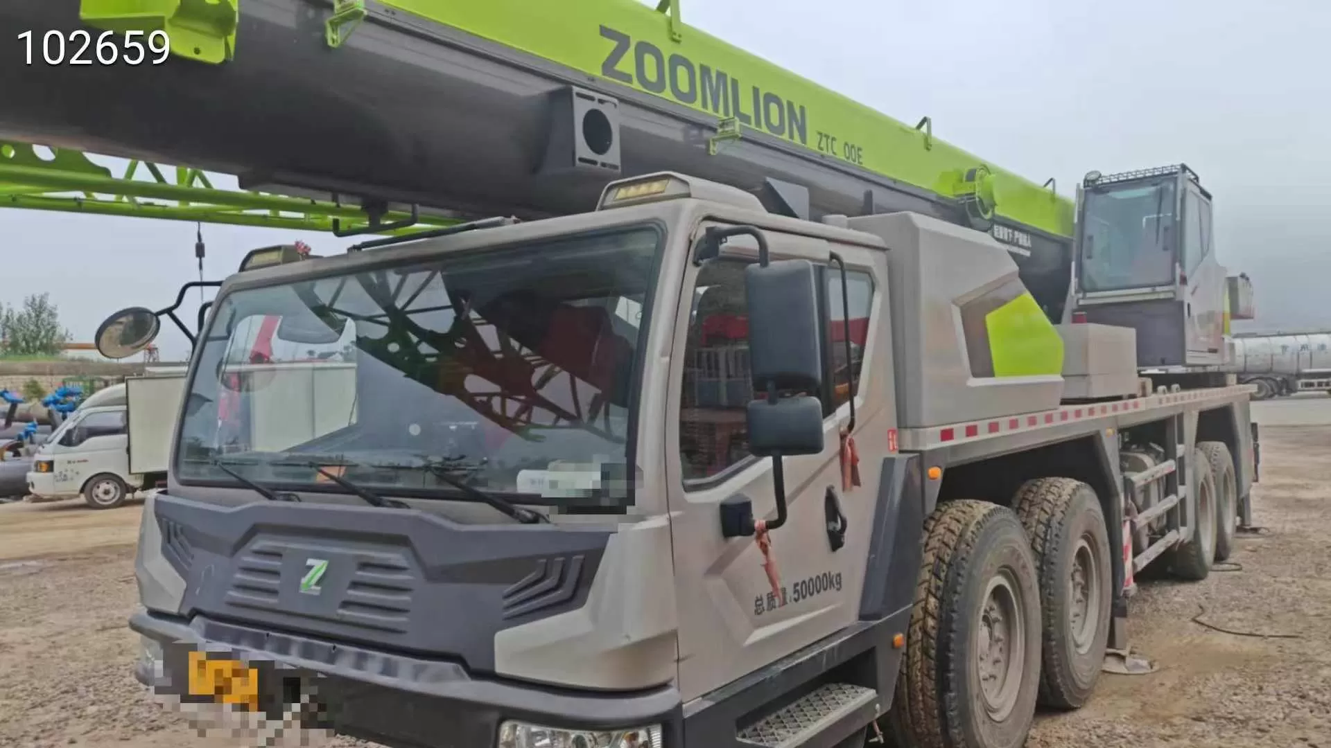 машина за подигање камионски кран, користен кран zoomlion 80t, 2021 година кран на тркала